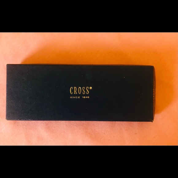 Vintage Cross Pen - Picture 2 of 6